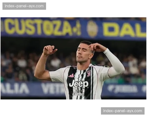 都灵德比半场战报：尤文图斯1-0都灵，弗拉霍维奇头球破门